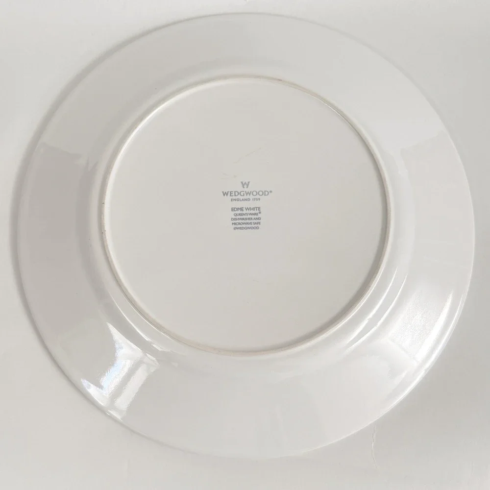 RARE Wedgwood Edme White 11.25